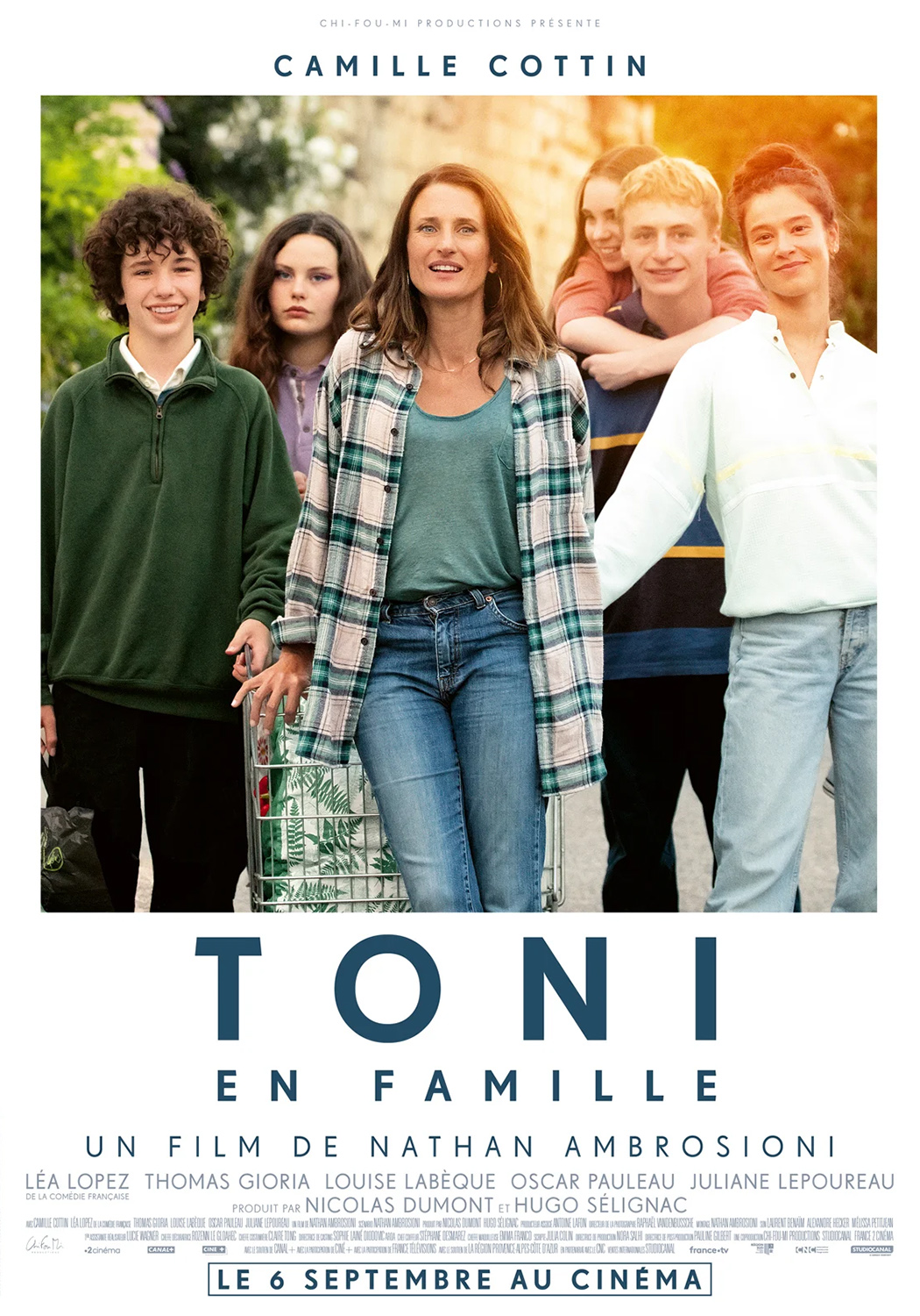 TONI, EN FAMILLE